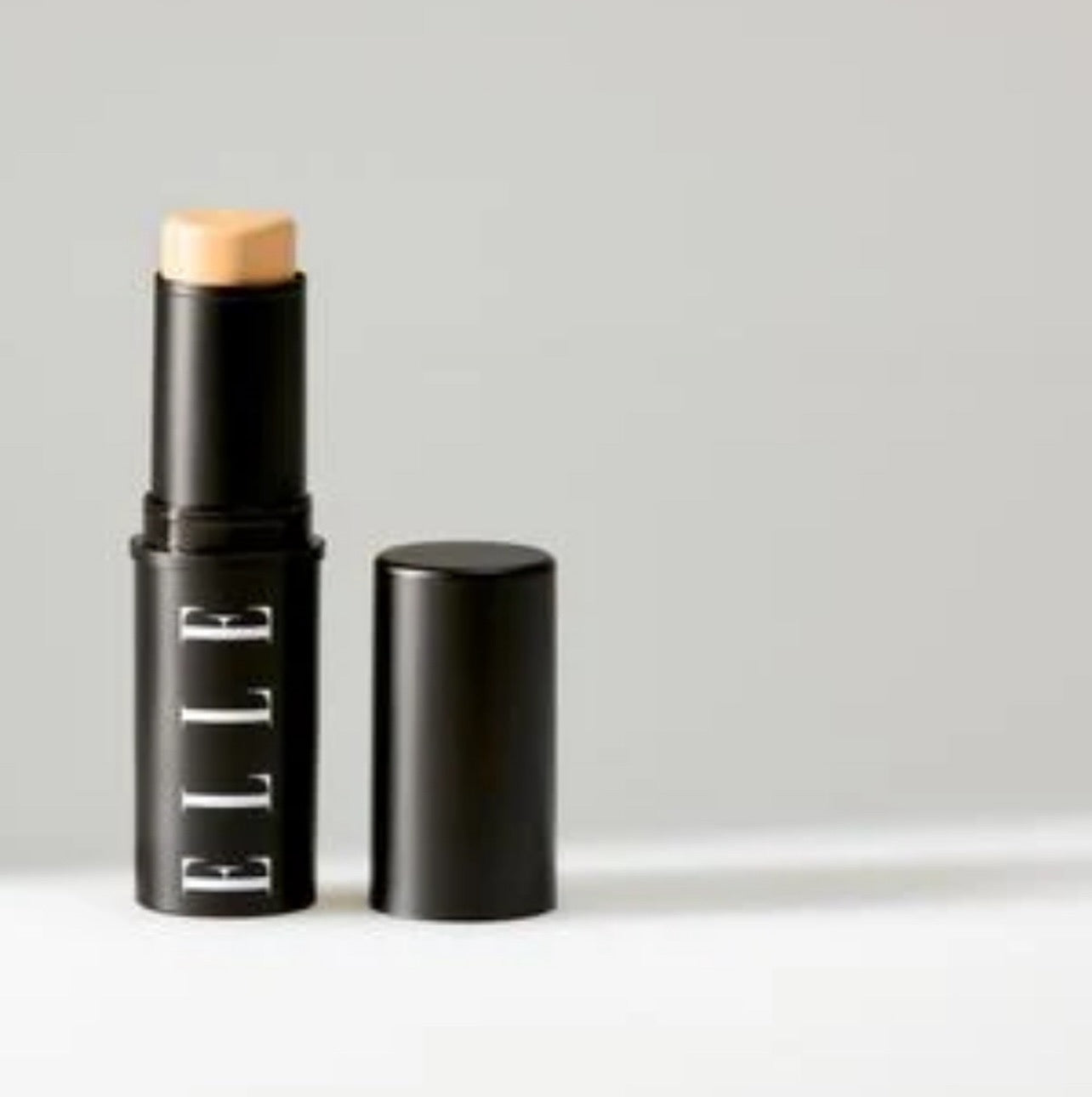 ELLE MAKEUP BIG BOX BUNDLE - MYSTERY CLEARANCE